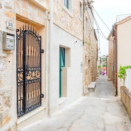 Ante * Hvar Town